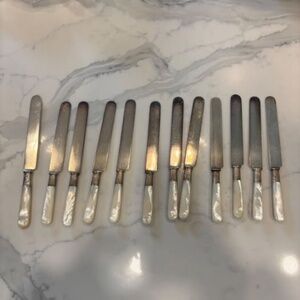 Landers Frary & Clark Aetna Works Vintage Dinner Ware Knives